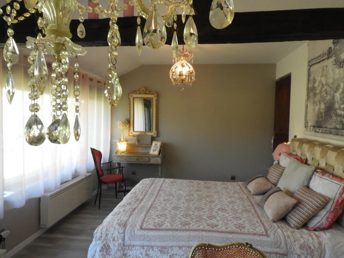 L'écrin du Val de Sambre Bed and Breakfast Maubeuge Esterno foto